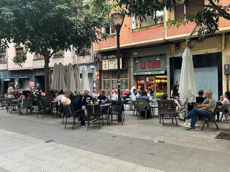 Precioso Apartamento A Estrenar En Bilbao. Luaran gambar